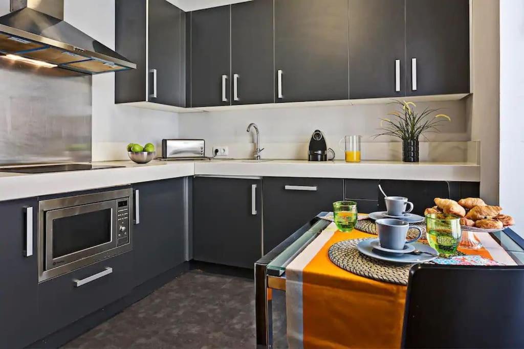 Spacious Luxury 1Br In Centro! S.An Мадрид Экстерьер фото